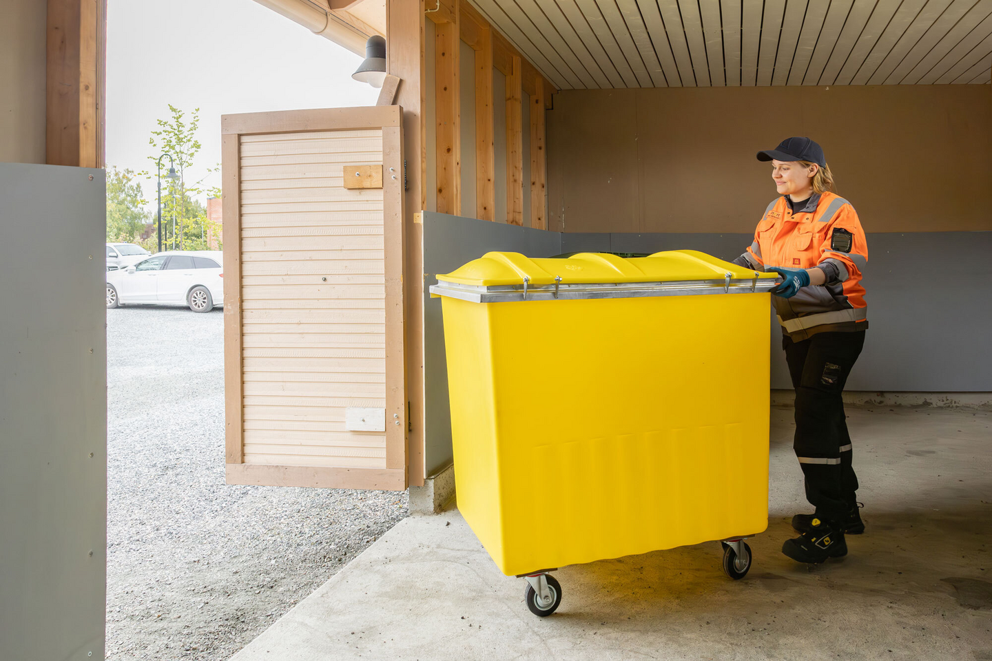 Jäteastia Inora 660l keltainen