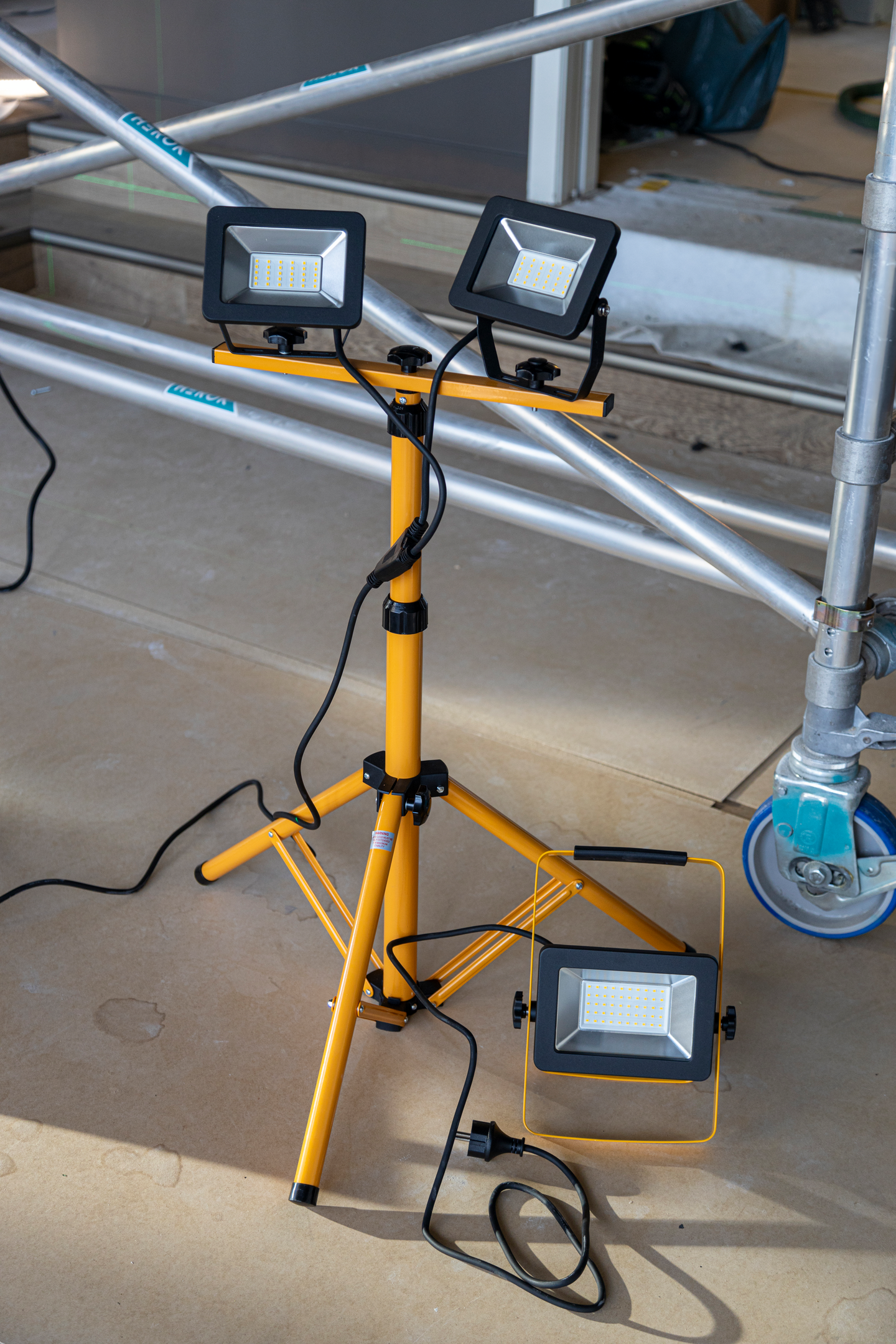 ARBETSLAMPA OPAL 50W 4250LM IP44, E-FECT II