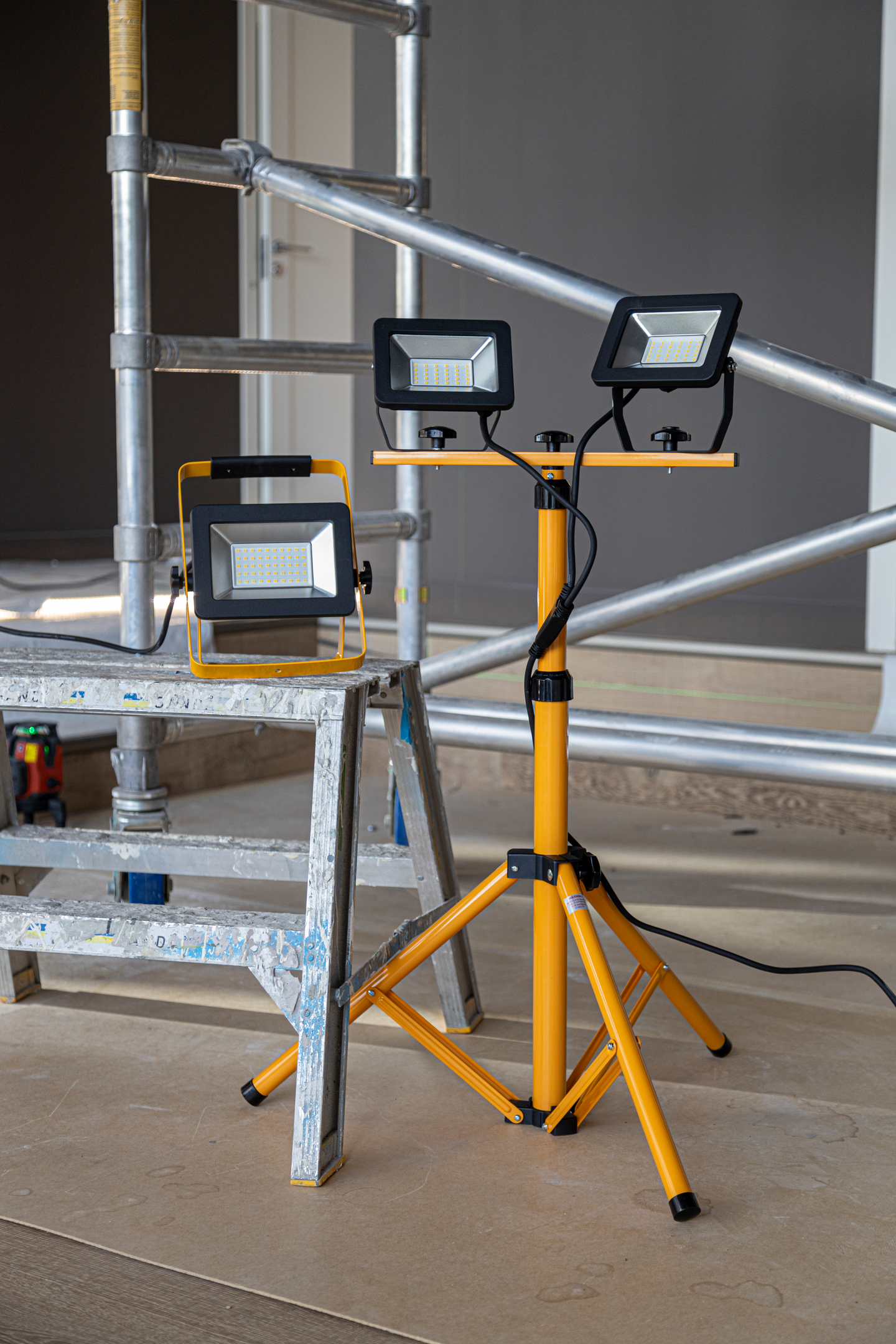 ARBETSLAMPA OPAL 50W 4250LM IP44, E-FECT II