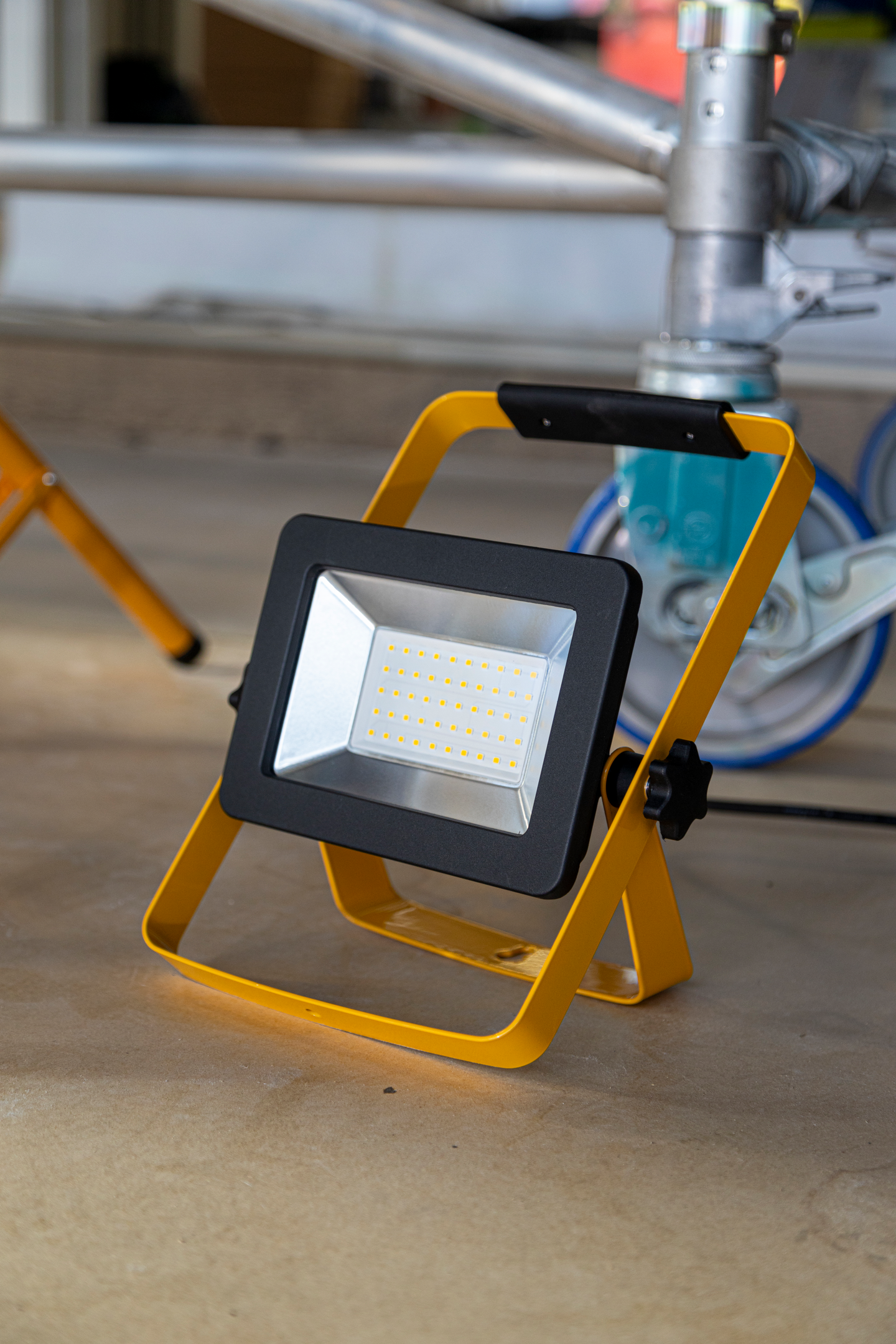 ARBETSLAMPA OPAL 50W 4250LM IP44, E-FECT II