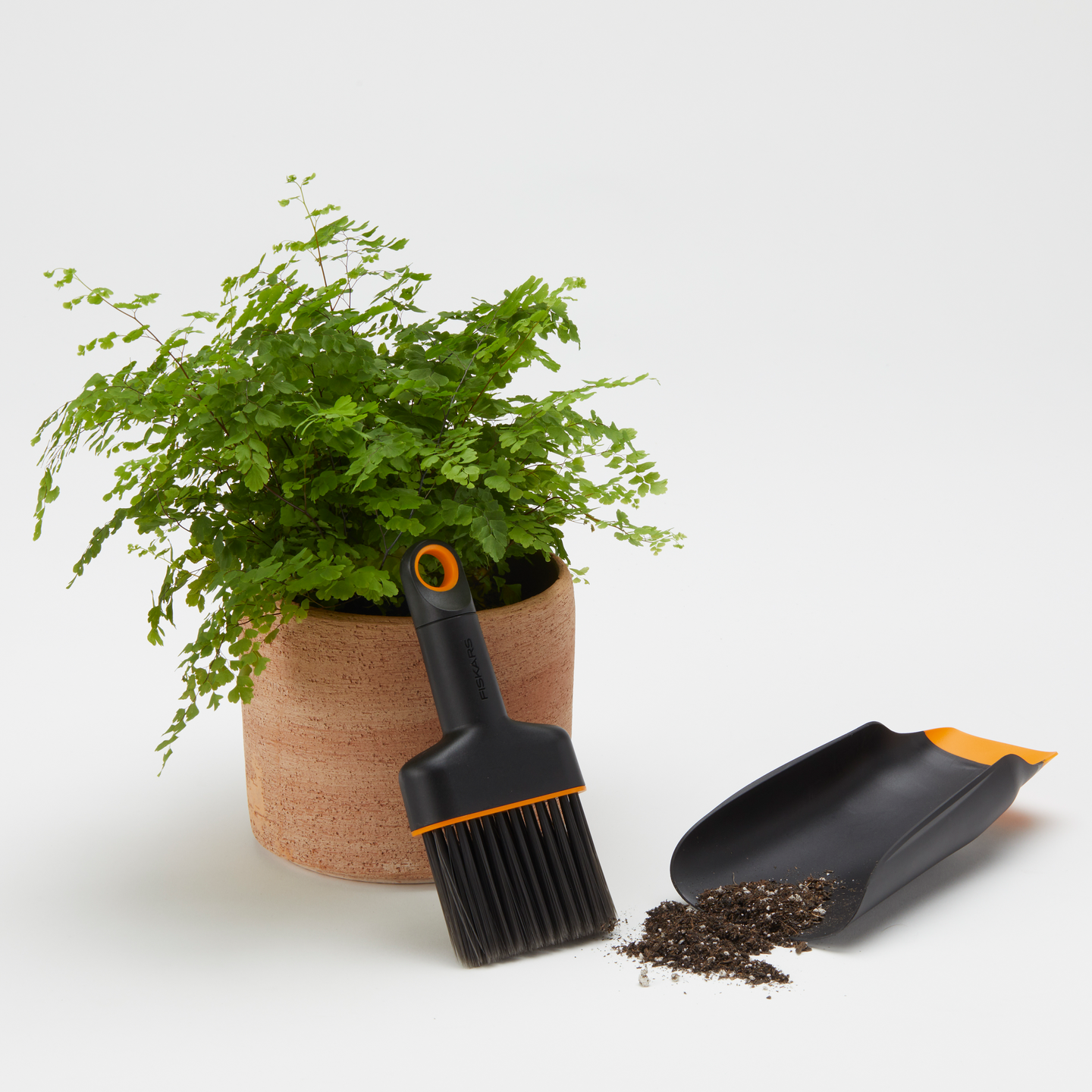 Multakauha ja harja setti Fiskars