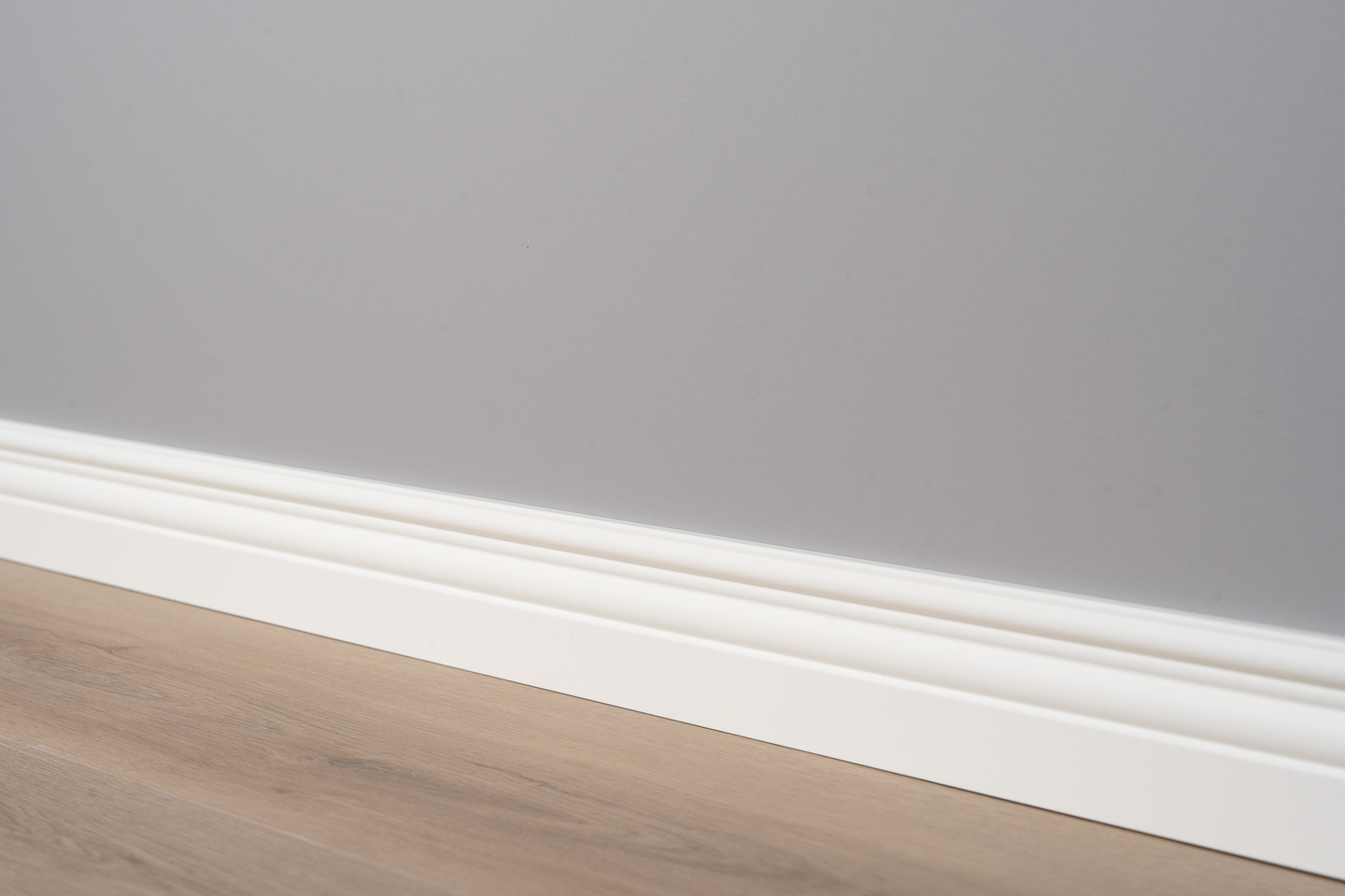 Jalkalista Cello 12x70x3300mm MDF antiikki valkoinen 30701