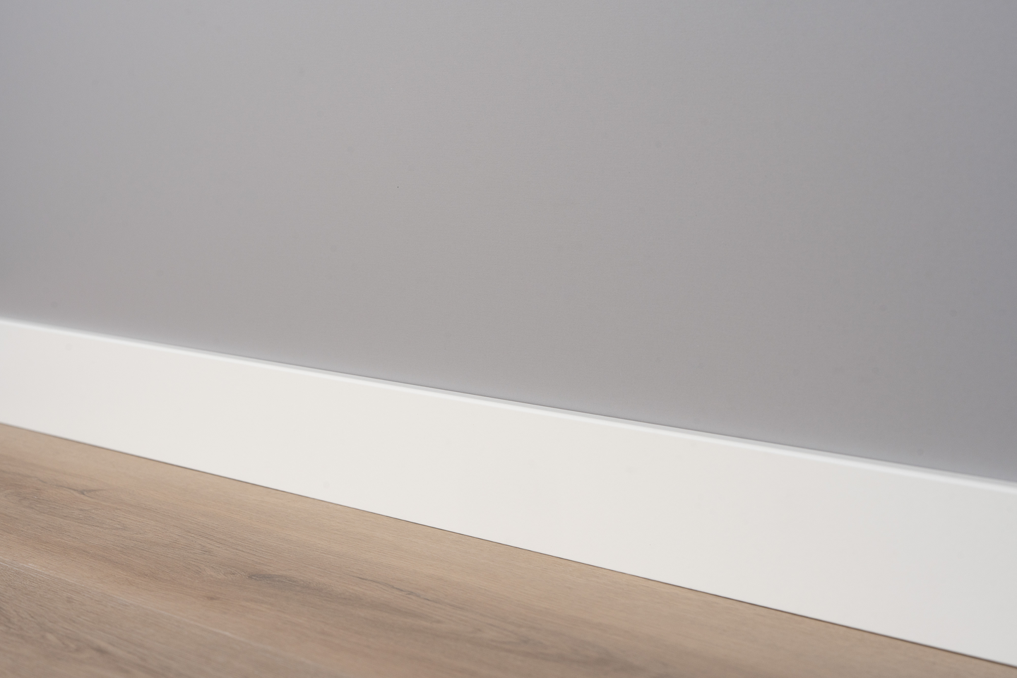 Jalkalista Cello 12x70x3300mm MDF valkoinen 30700