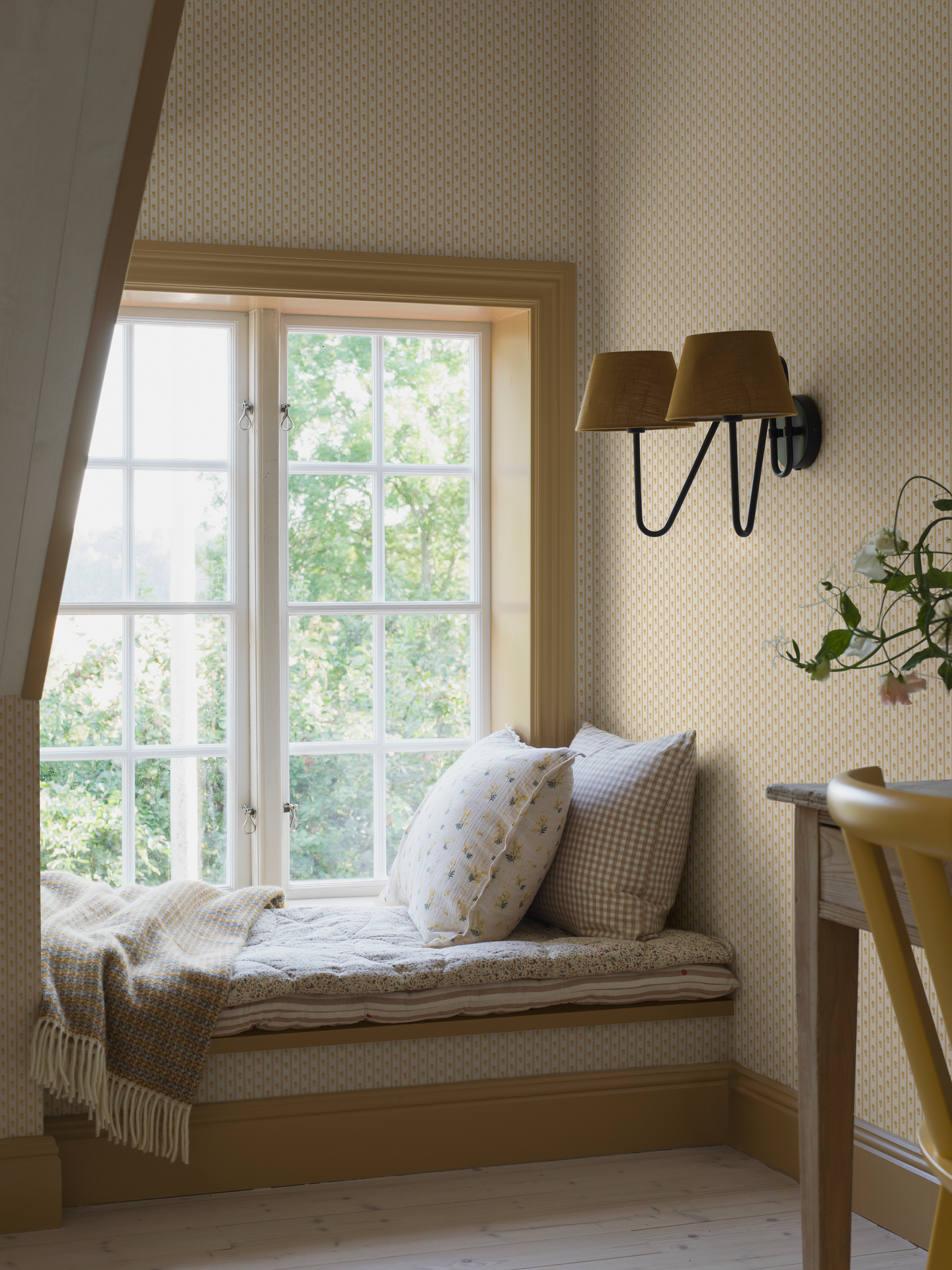 Kuitutapetti Boråstapeter Österlen 6953 Lilla Lyckan 10,05m