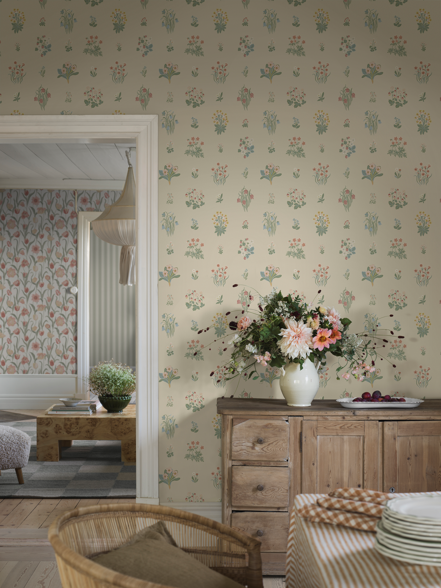 Kuitutapetti Boråstapeter Österlen Ängslfora 6951 10,05m