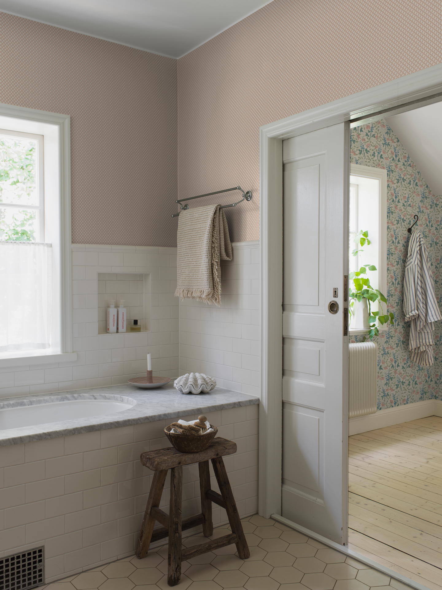 Kuitutapetti Boråstapeter Österlen 6968 Selma 10,05m