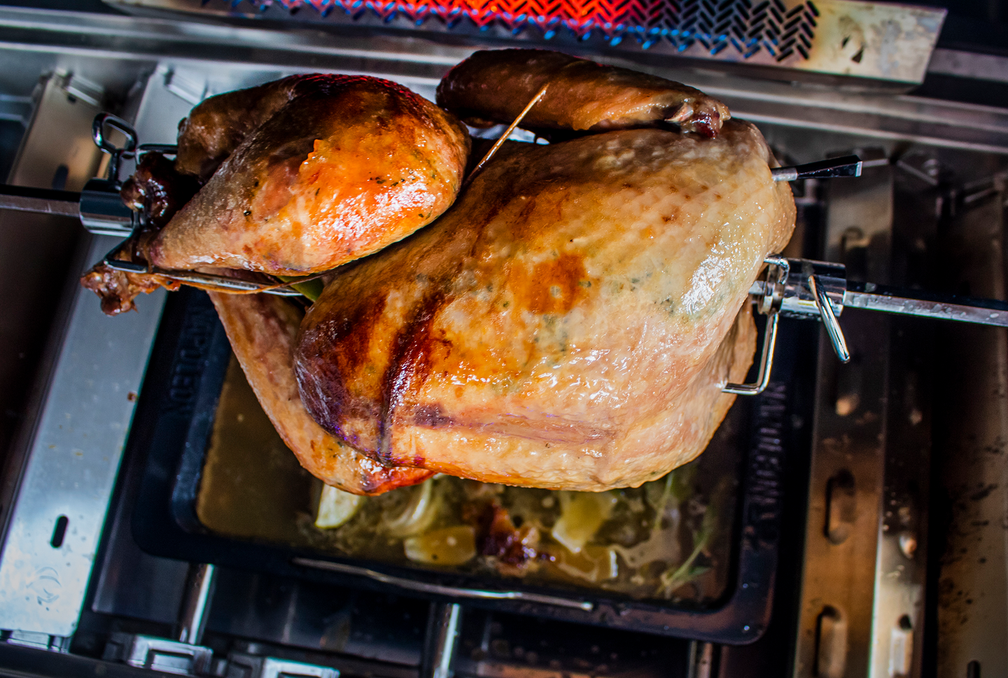 Varrasmoottori rotisserie Napoleon Rogue