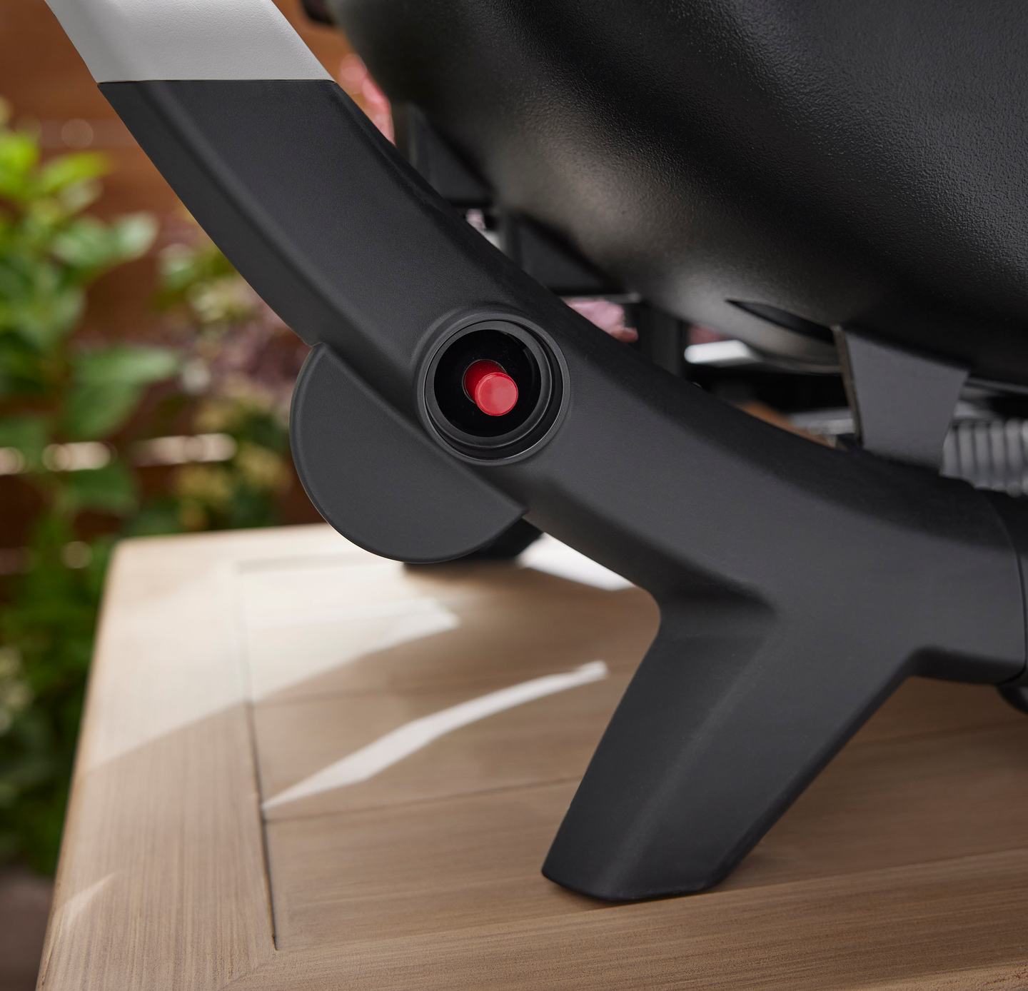 Kaasugrilli Weber Q2100N