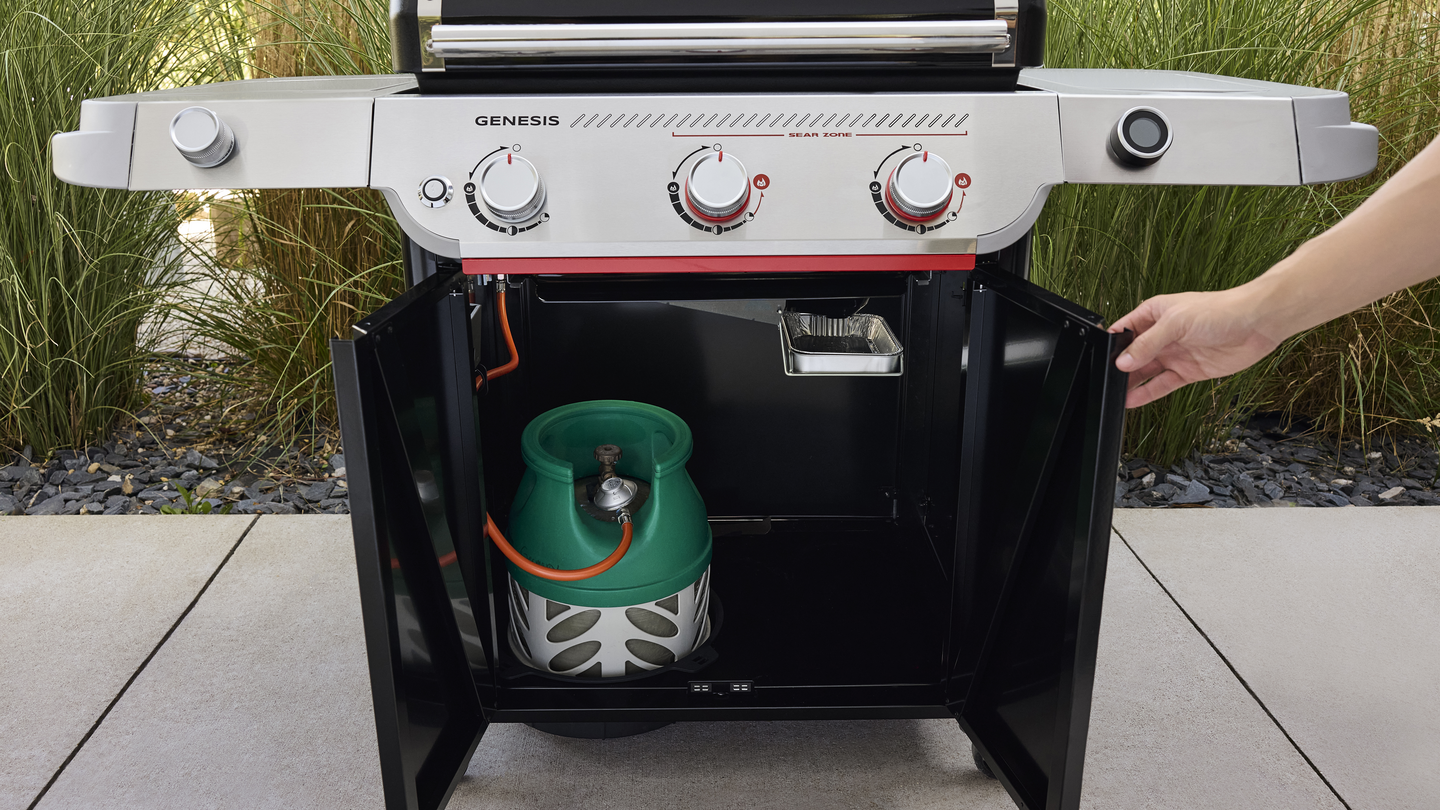 Kaasugrilli Weber Genesis E-335W