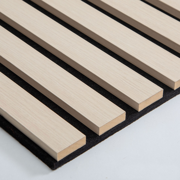 Akustiikkarimapaneeli Cello 22x600x2700mm saarni 4cm rima