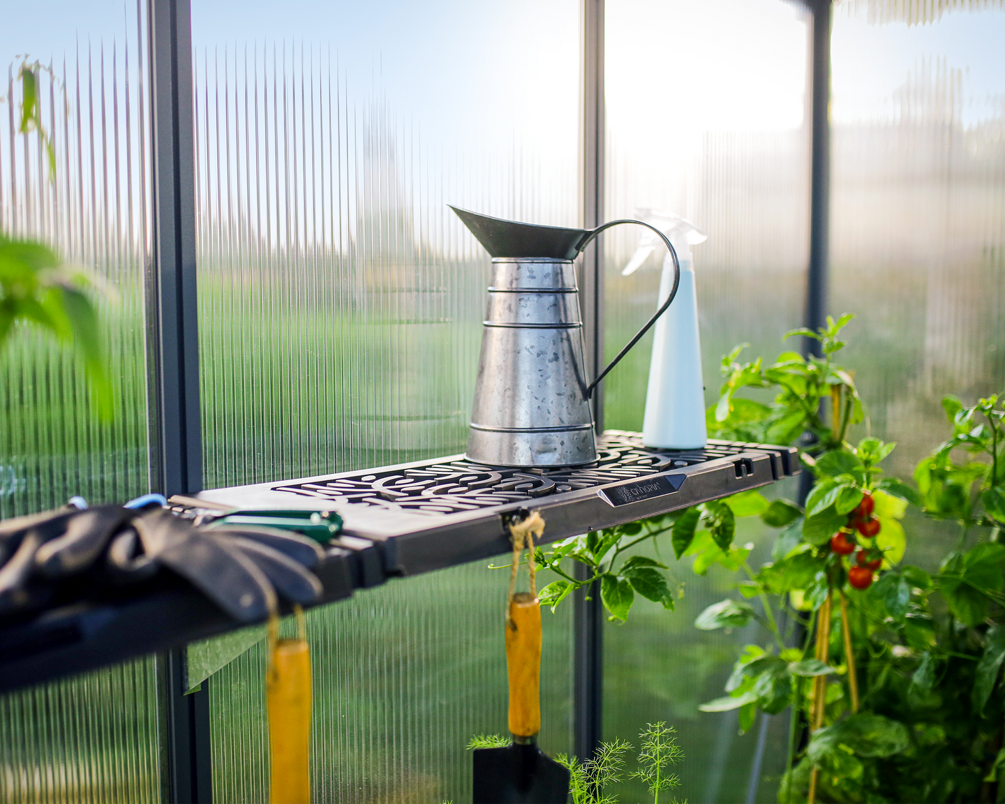 Hylly kasvihuoneeseen Canopia 4kpl