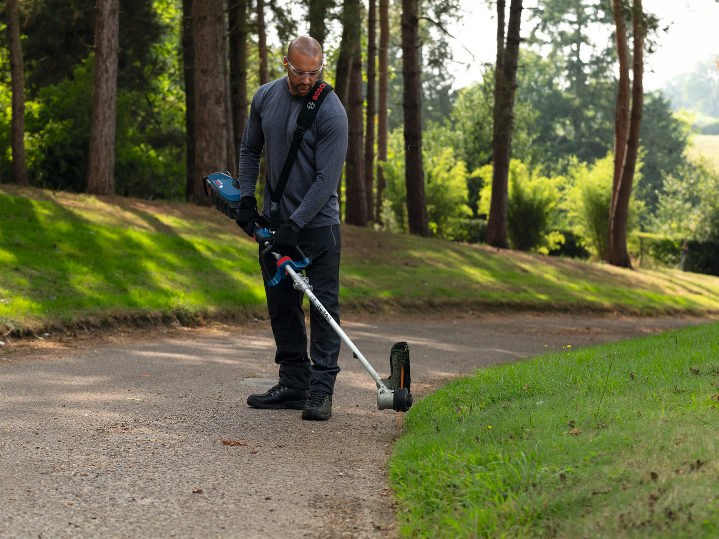 Akkuruohotrimmeri Bosch GRT 18V-40 Solo