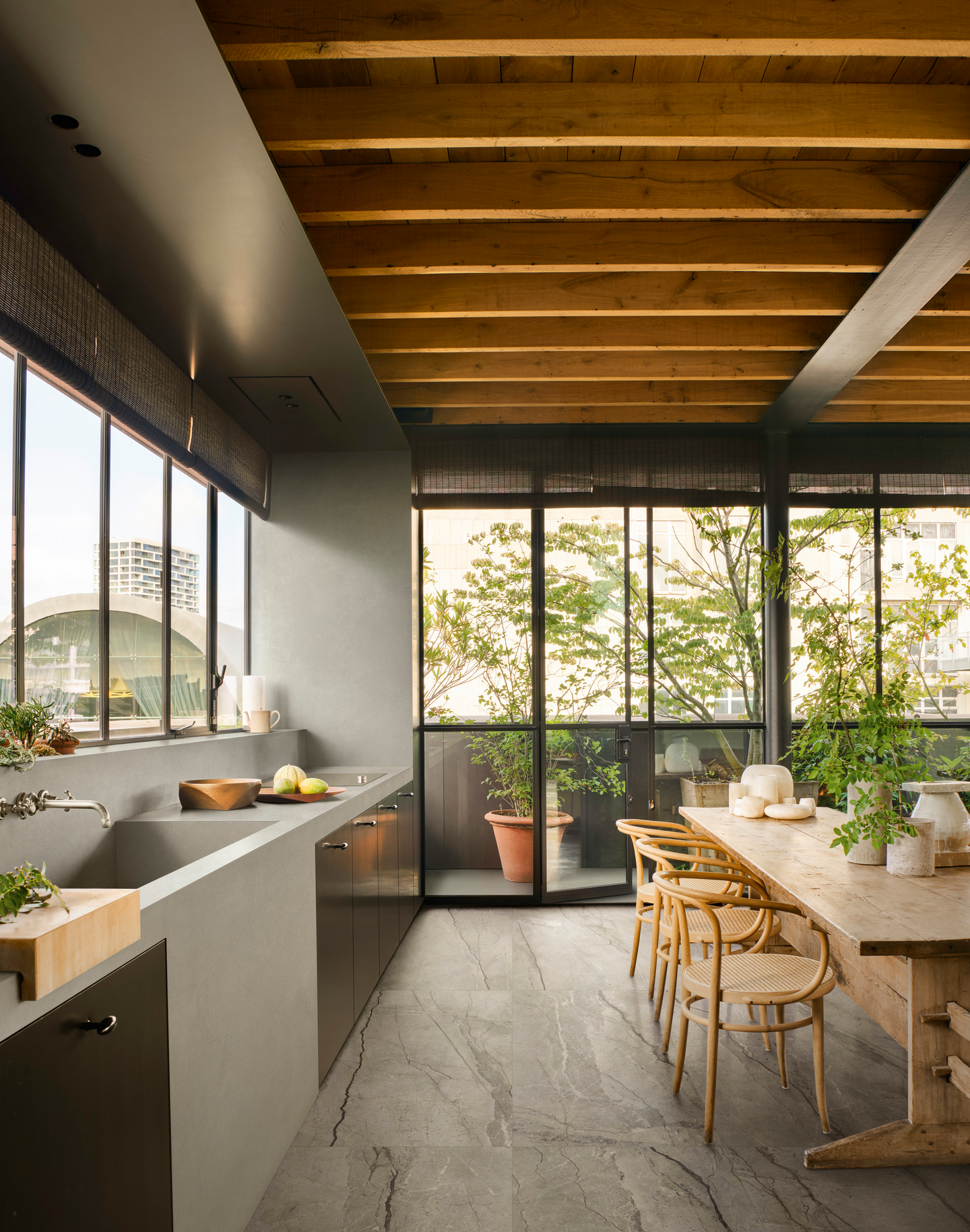 Lattialaatta Cello Silver Root 60x60 harmaa R10B matta RT 1,08m²