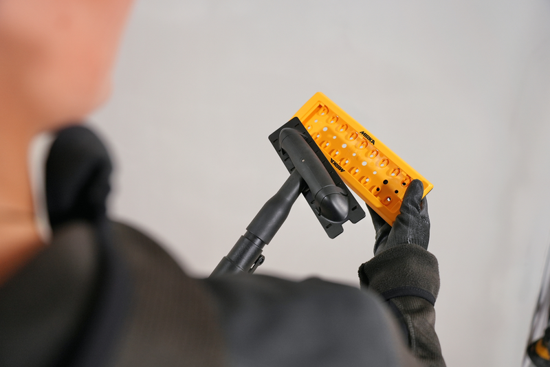 Alustalla Mirka DecoSander 80x230mm tarra Multi