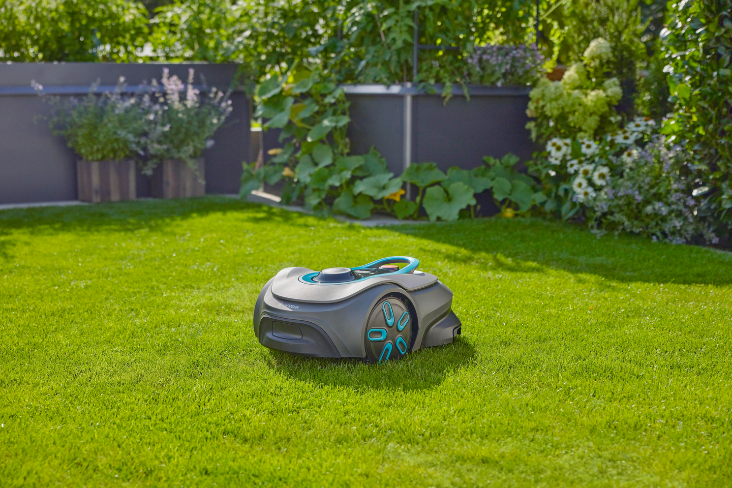 Robottiruohonleikkuri GARDENA Smart Sileno Free 1200