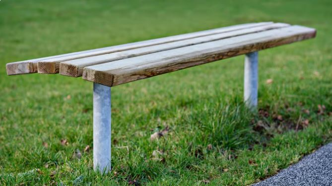 Penkki Kompan Anita painekyllästetty mänty 180x58x43