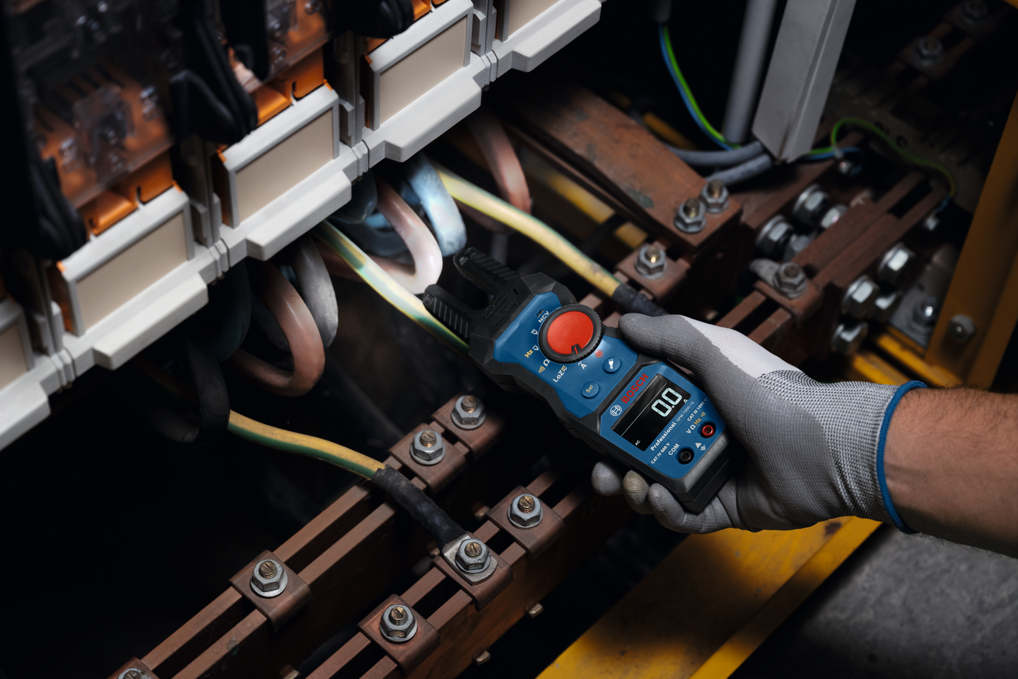 Pihtimittari avoleuka Bosch GFM 1000-15 2xAA-paristot ja kotelo