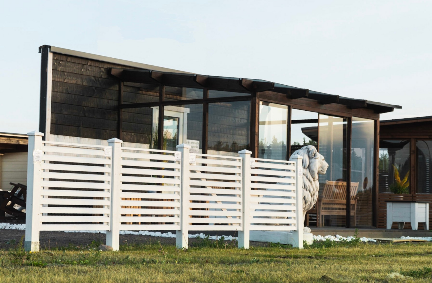 Aitaelementti Tammiston Puu Saari 90x80cm maalattu valkoinen