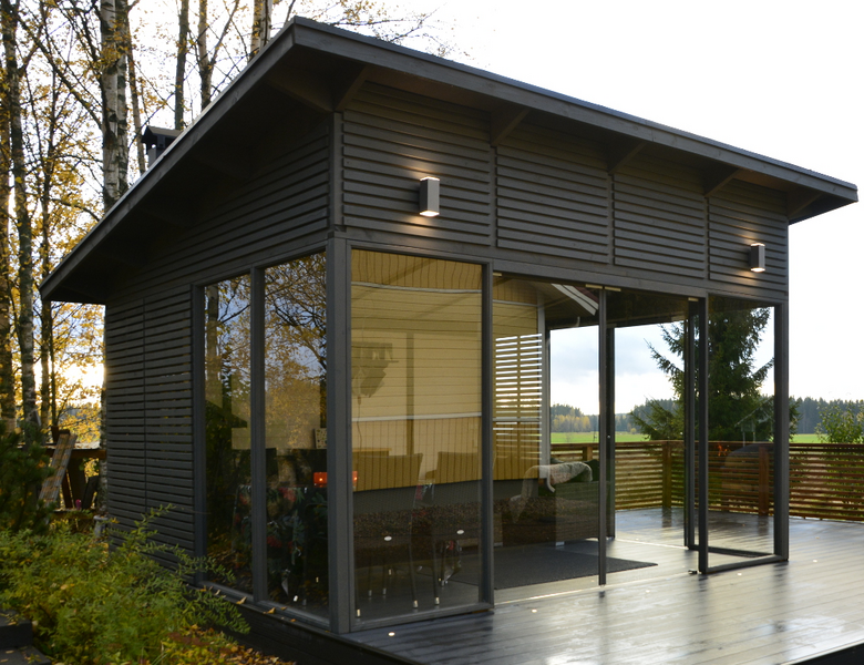 Lasipaviljonki Tammiston Puu 4x4m pulpettikatolla