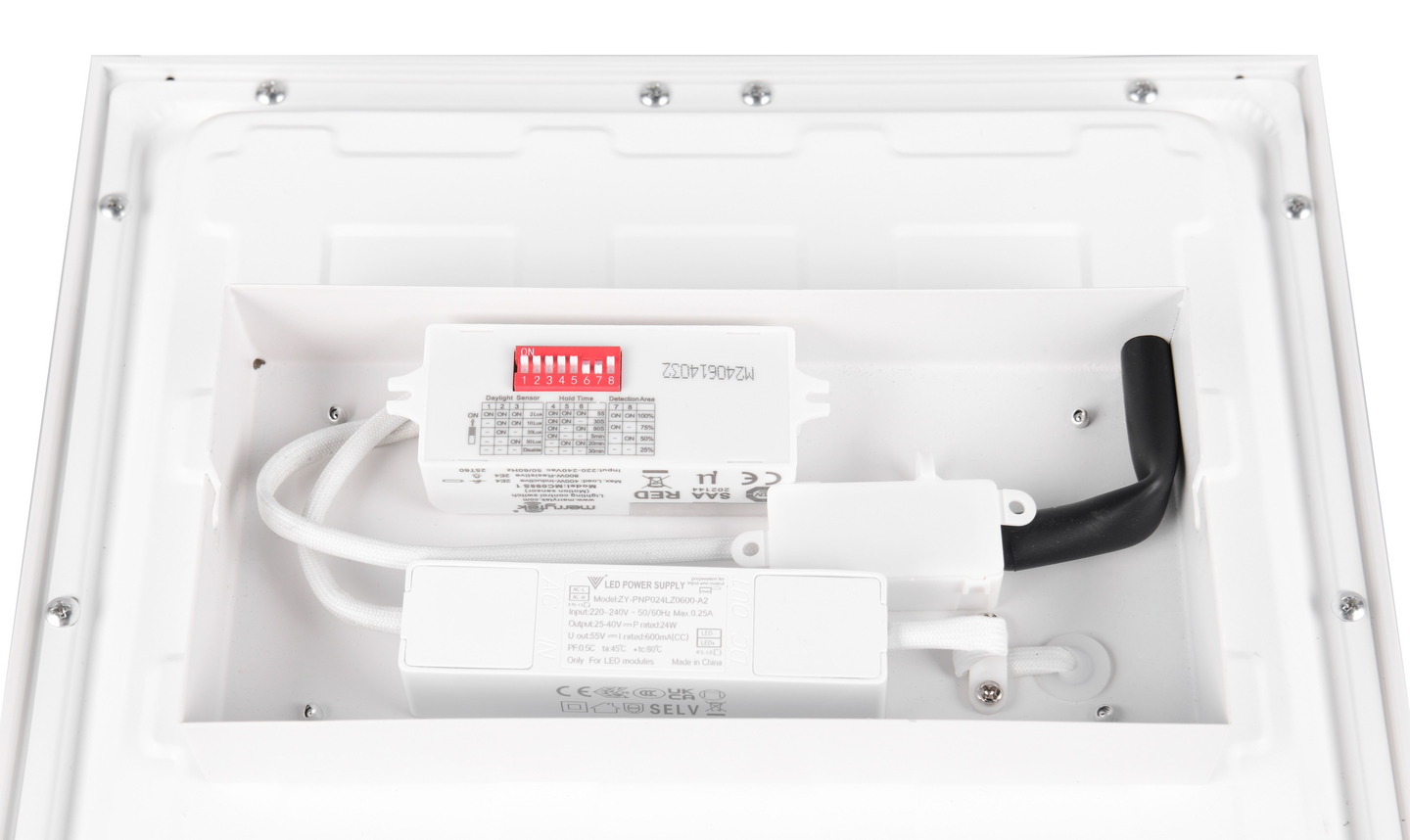 Tunnistinvalaisin TRIO Sirius led 29x29cm 19W 2050lm mattavalkoinen