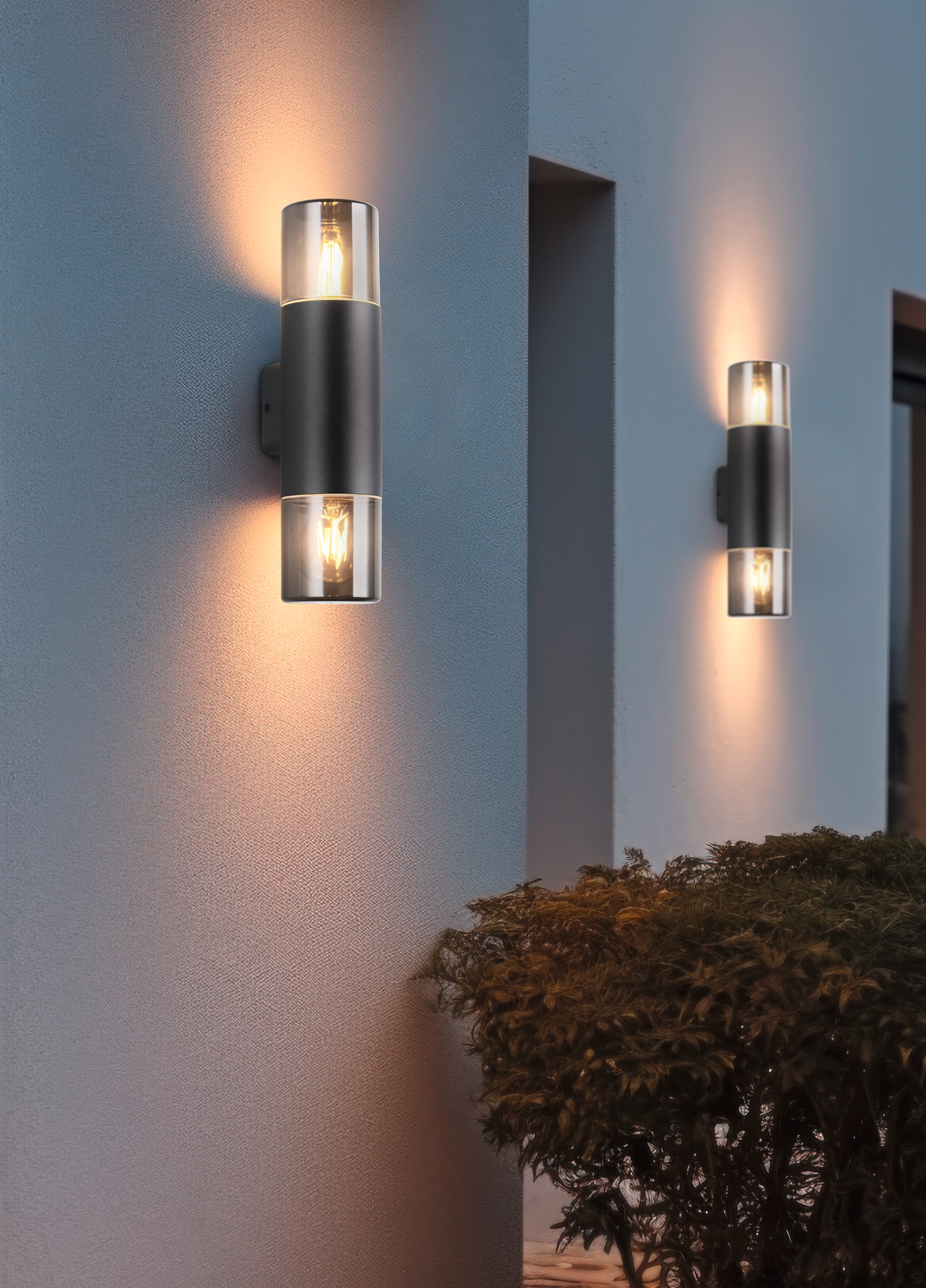 Ulkoseinävalaisin TRIO Hoosic 2xE27 mattamusta