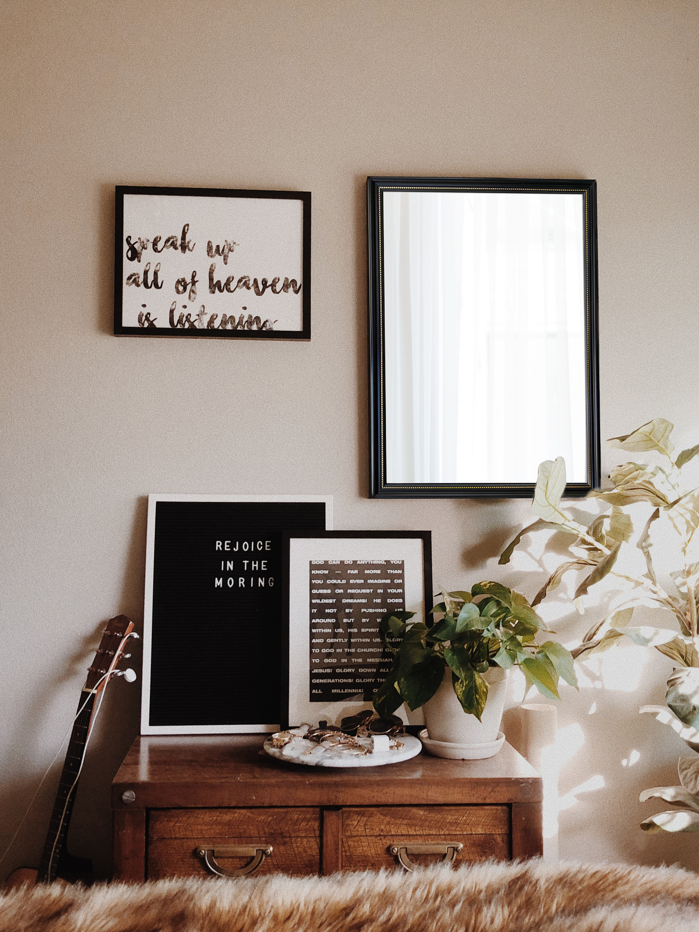 Peili M&M Nadine 34x45cm musta/kulta