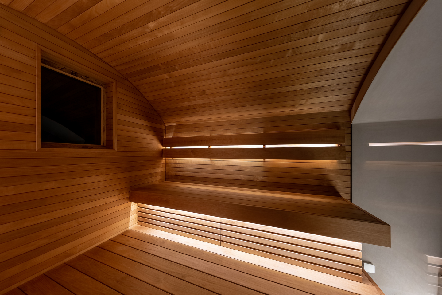 Etulauta Thermory 40x140x2400 lämpökäsitelty haapa 2kpl