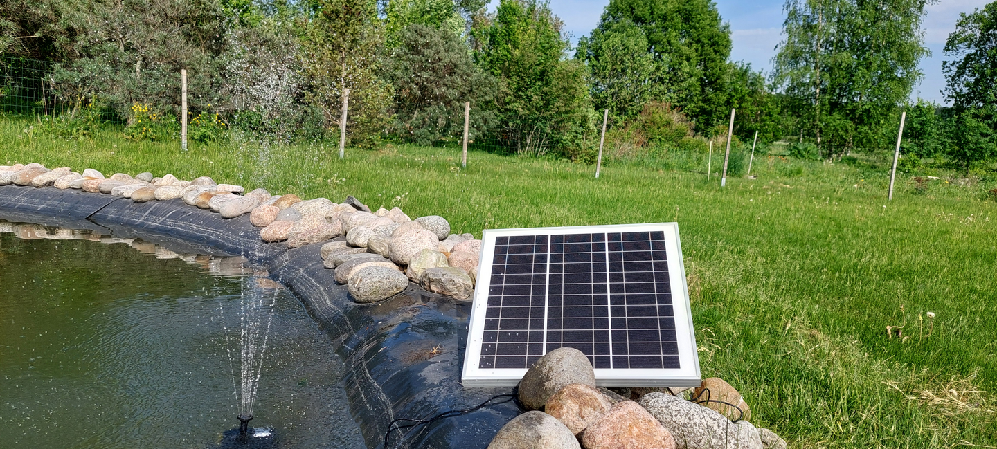 Suihkulähdepumppu FXA 18V/20W aurinkokennot + akku