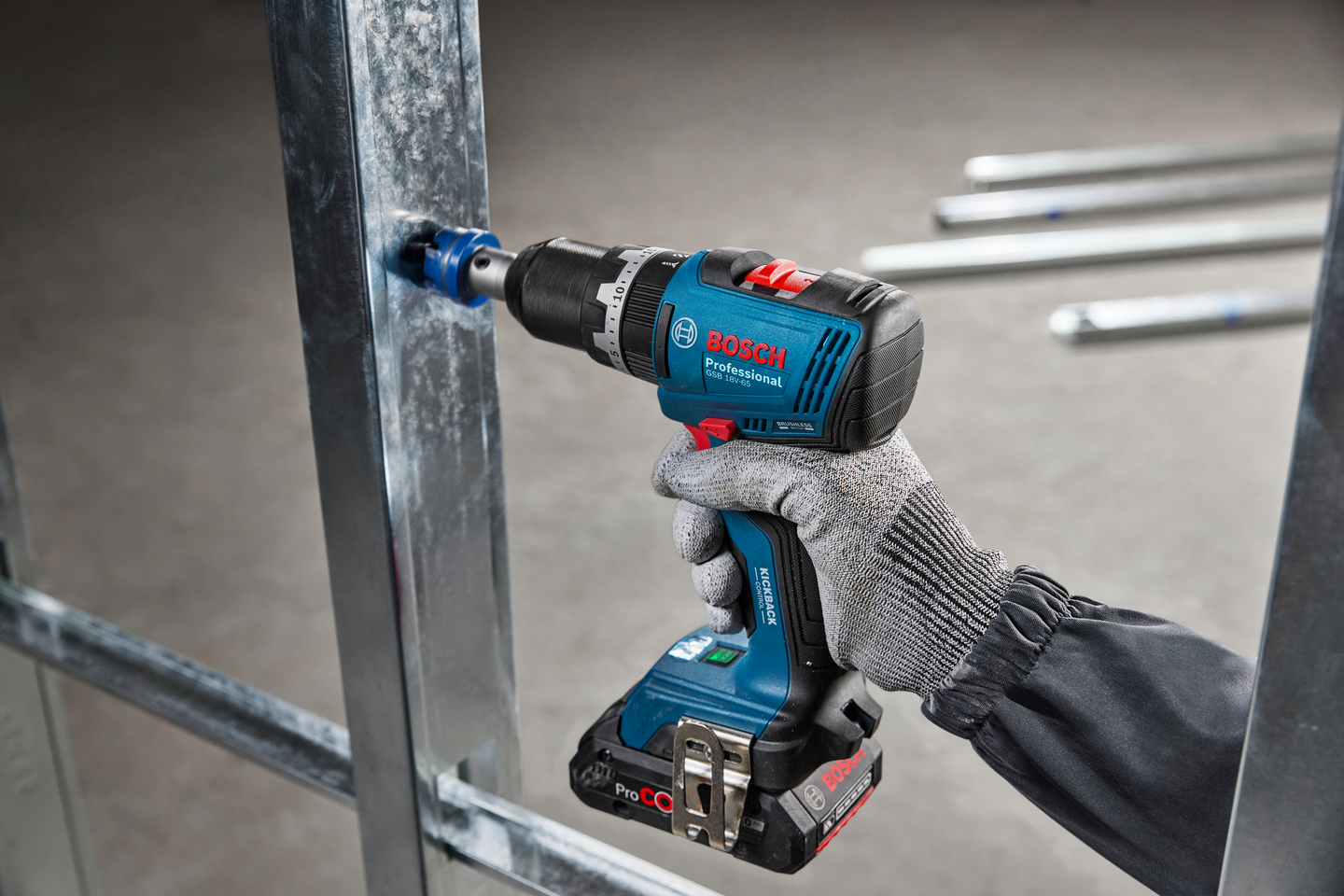 Akkuiskuporakone Bosch GSB 18V-65 2x2,0Ah L-Case