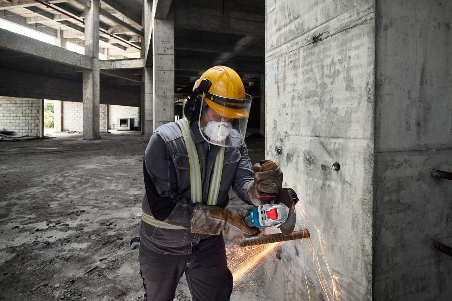 Akkukulmahiomakone Bosch GWX 18V-11 S Solo L-Boxx