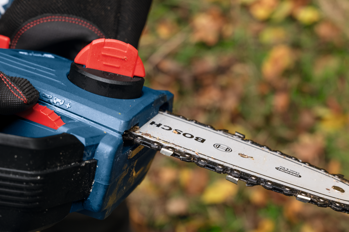 Akkuoksasaha Bosch GKE 18V-15 Solo