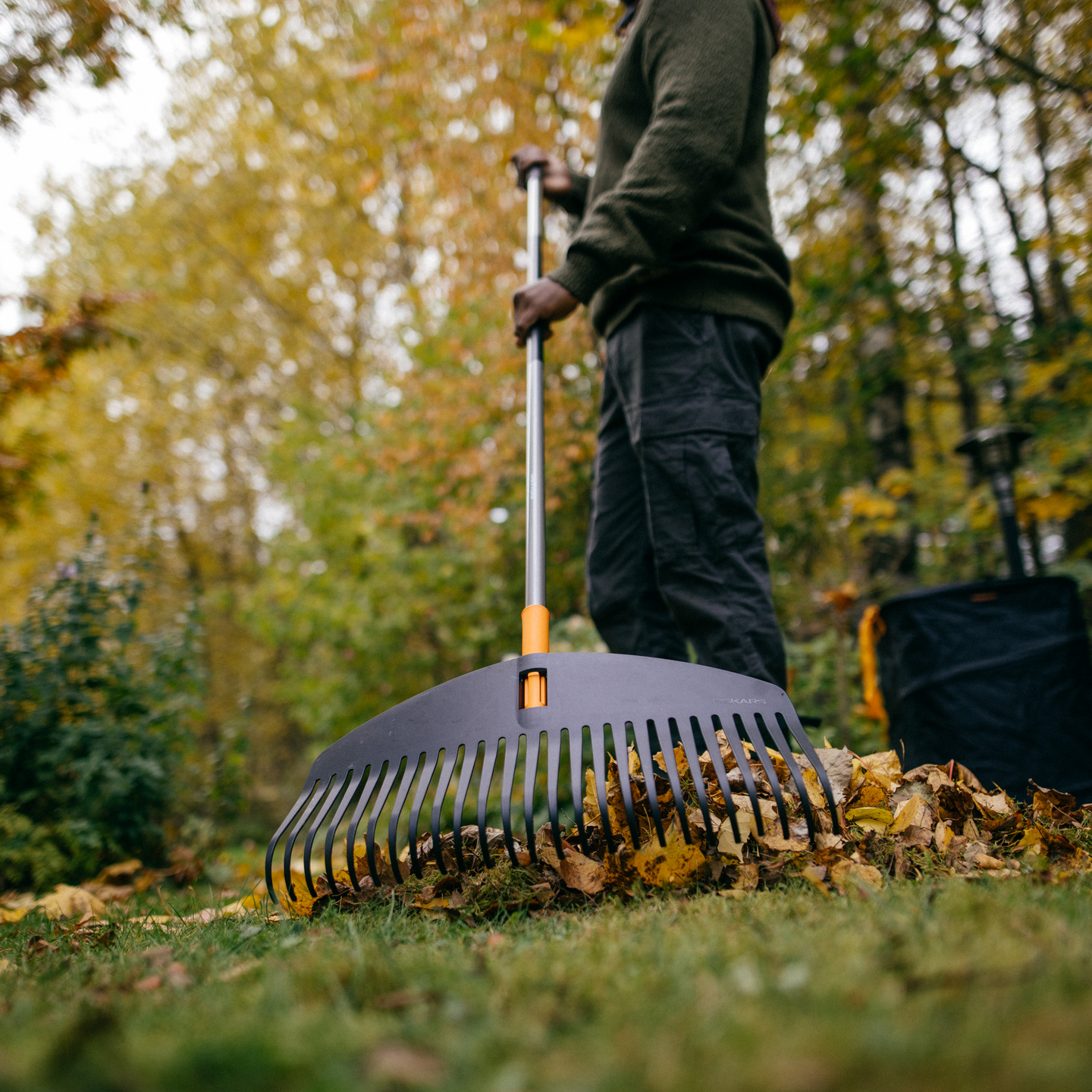 Lehtiharava Fiskars Ergonomic