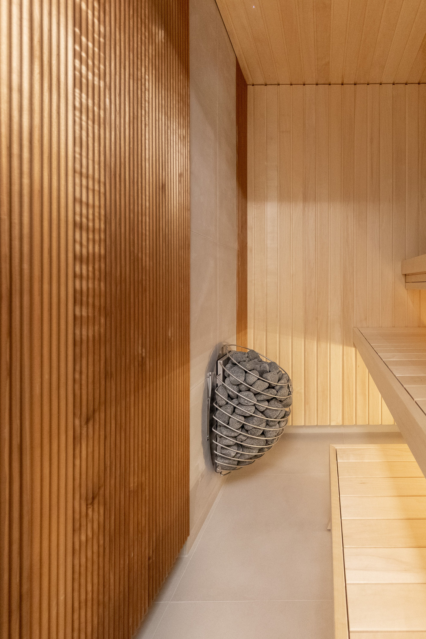 Sormipaneeli Thermory 15x82x2400 SRP lämpökäsitelty haapa