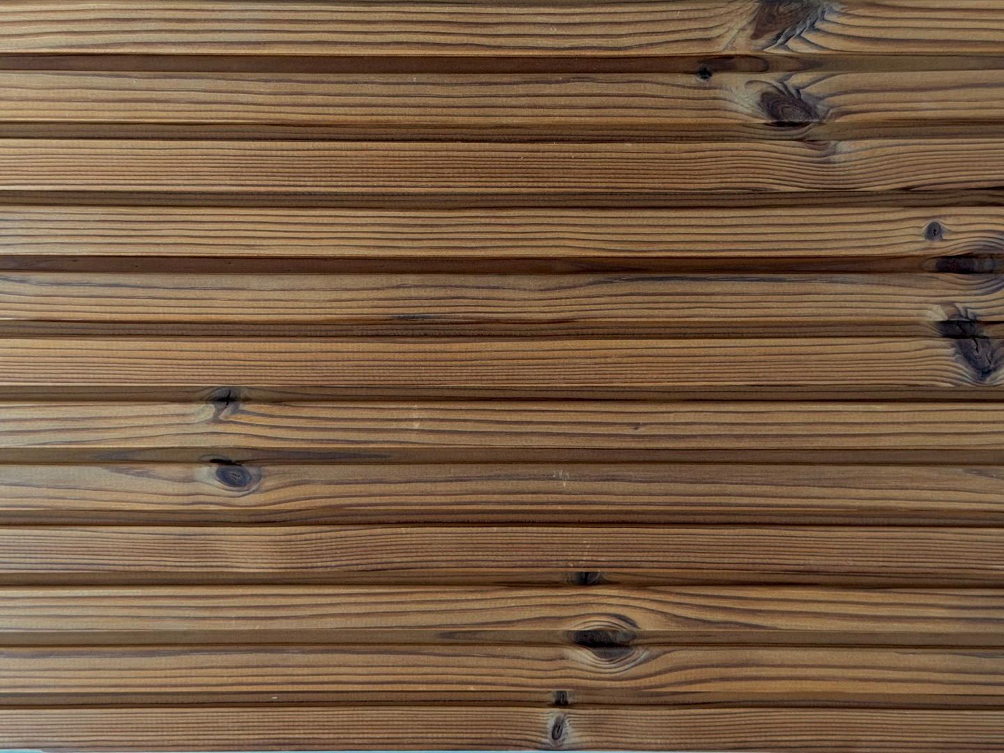 Sisustuspaneeli Siparila Puro 17x90x2050mm lämpökäsitelty mänty