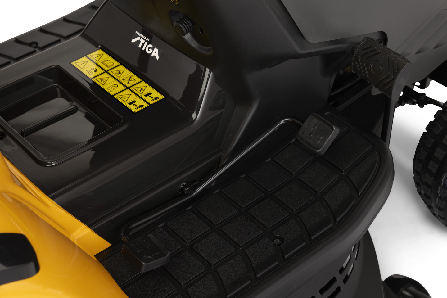 Puutarhatraktori Stiga Estate 598 W