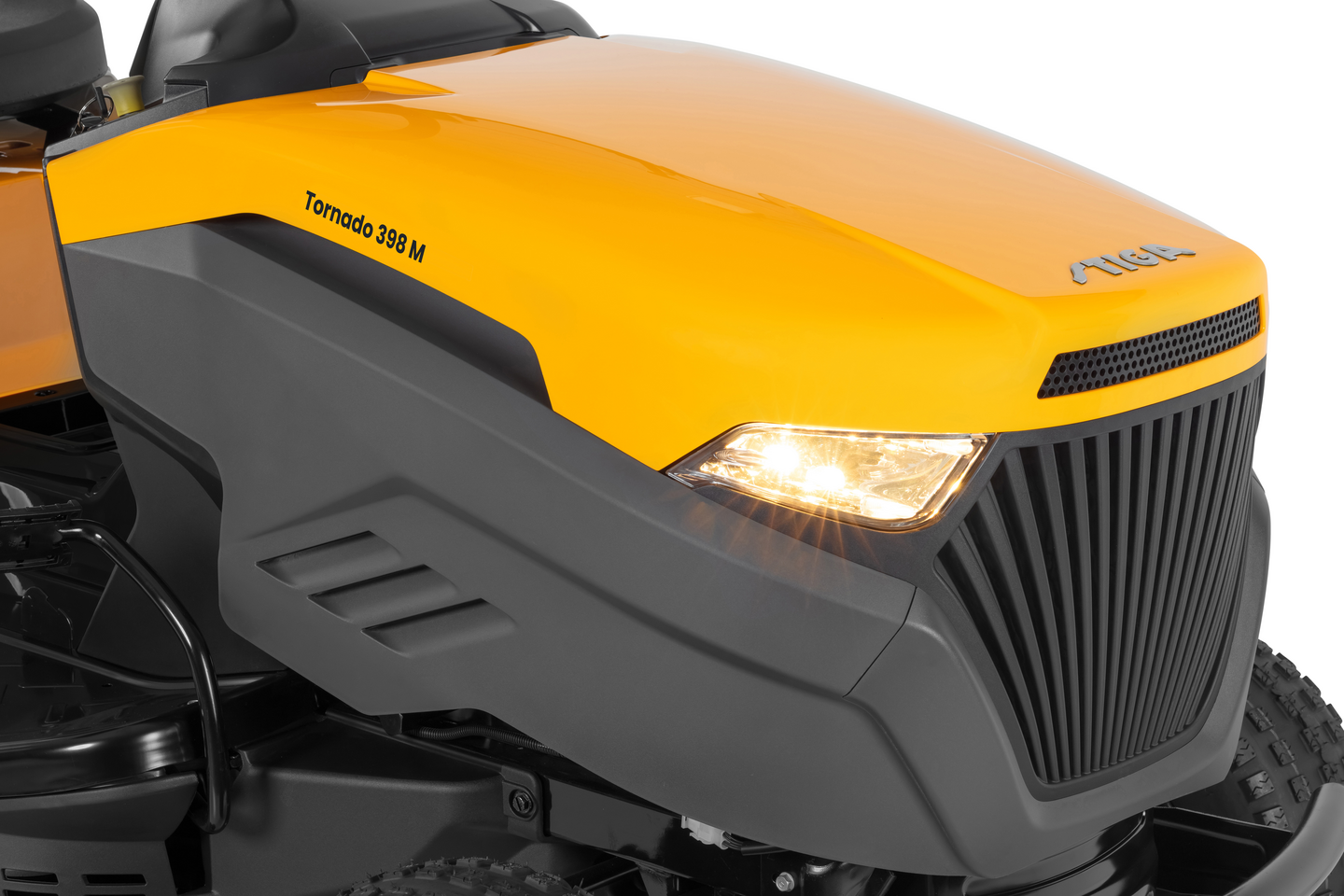 Puutarhatraktori Stiga Tornado 398 M