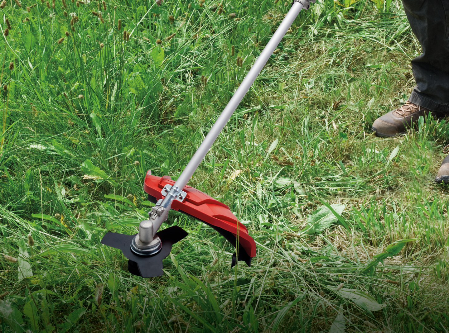 Polttomoottorikäyttöinen kevytraivaussaha Einhell GC-BC 25/1 I AS