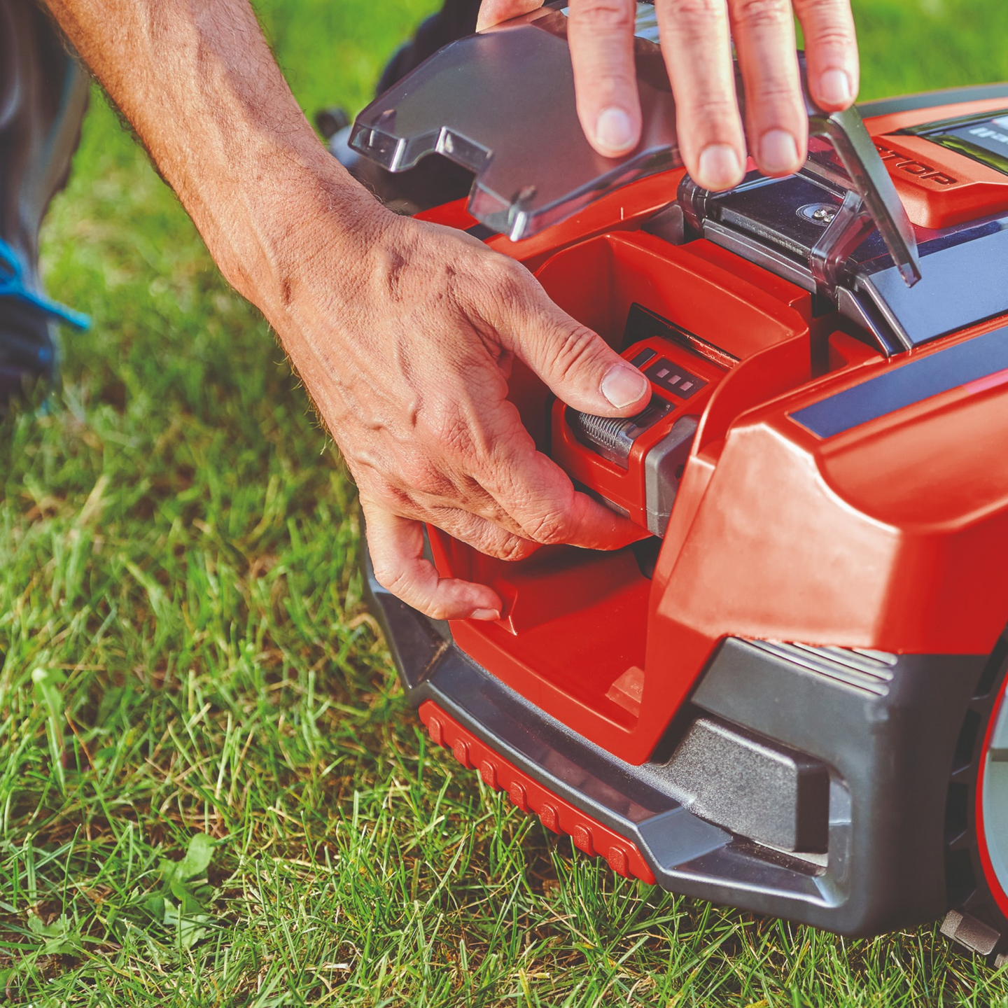 Robottiruohonleikkuri Einhell PXC CAM PLUS 600