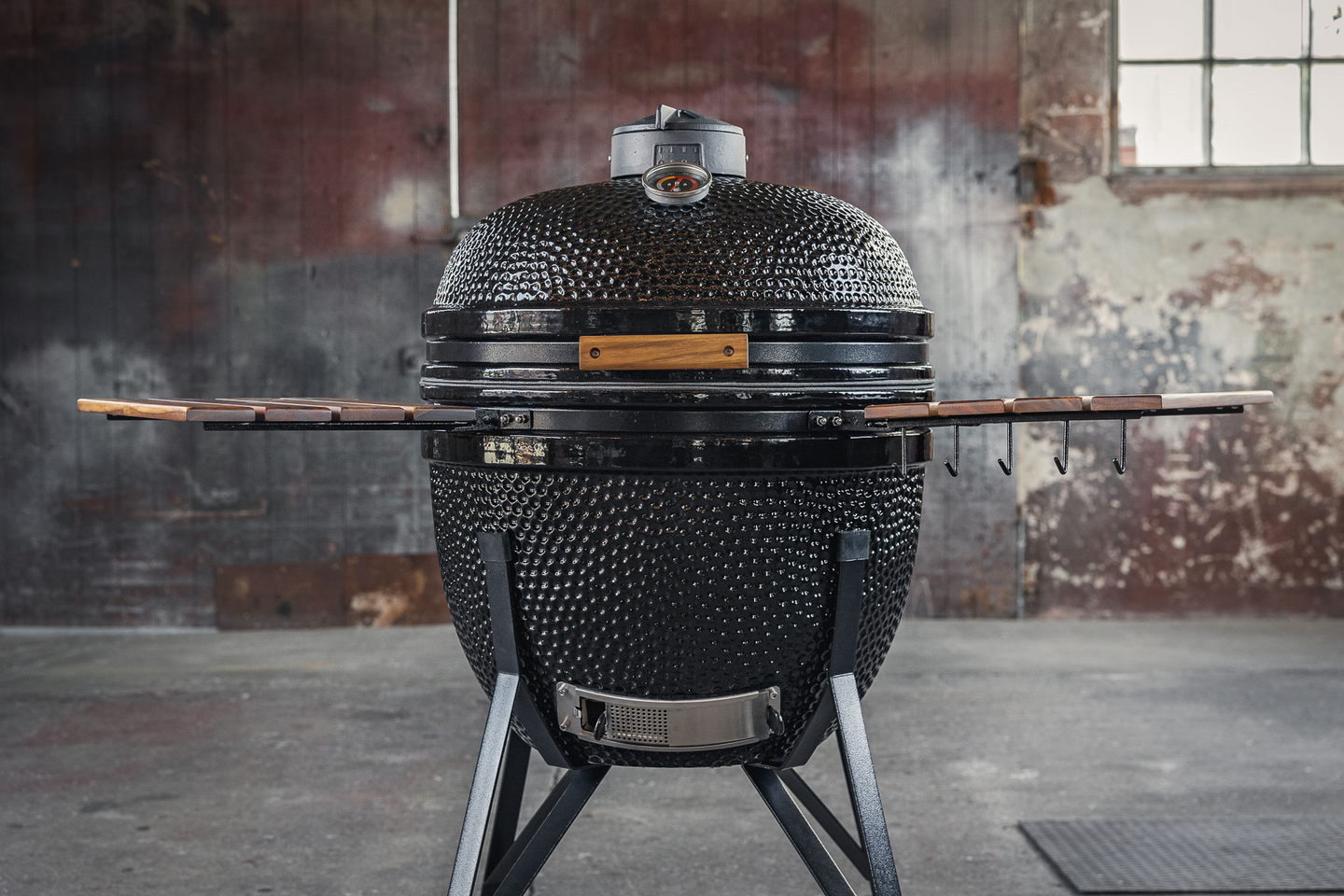 Hiiligrilli Kamado Sumo Maxi 25" musta