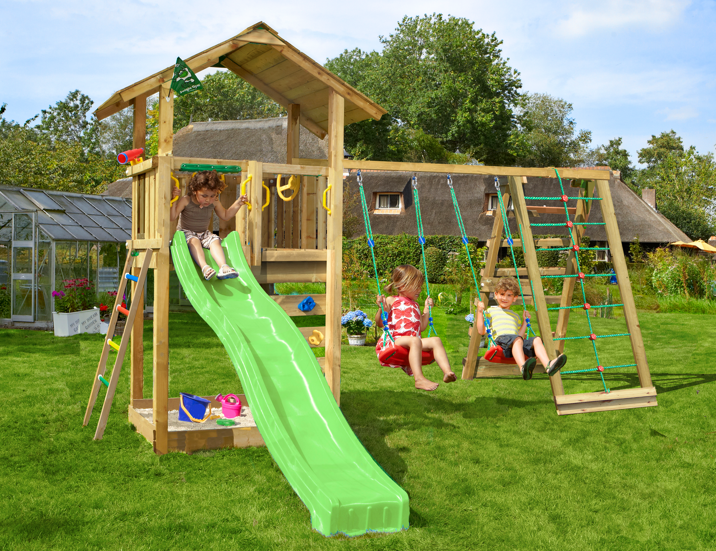 Leikkitorni Jungle Gym Sierra 2.1 ja 2-Climb Module 220 ja vihreä liukumäki