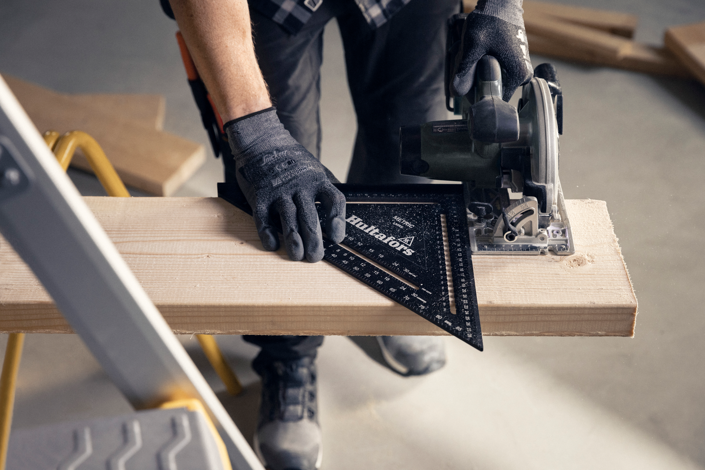 Kirvesmiehen suorakulma Hultafors iso LMRS