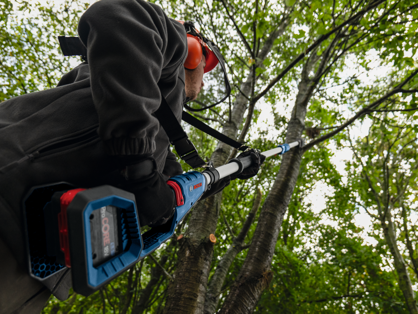 Akkuoksasaha Bosch GKE 18V-25 T teleskooppi Solo