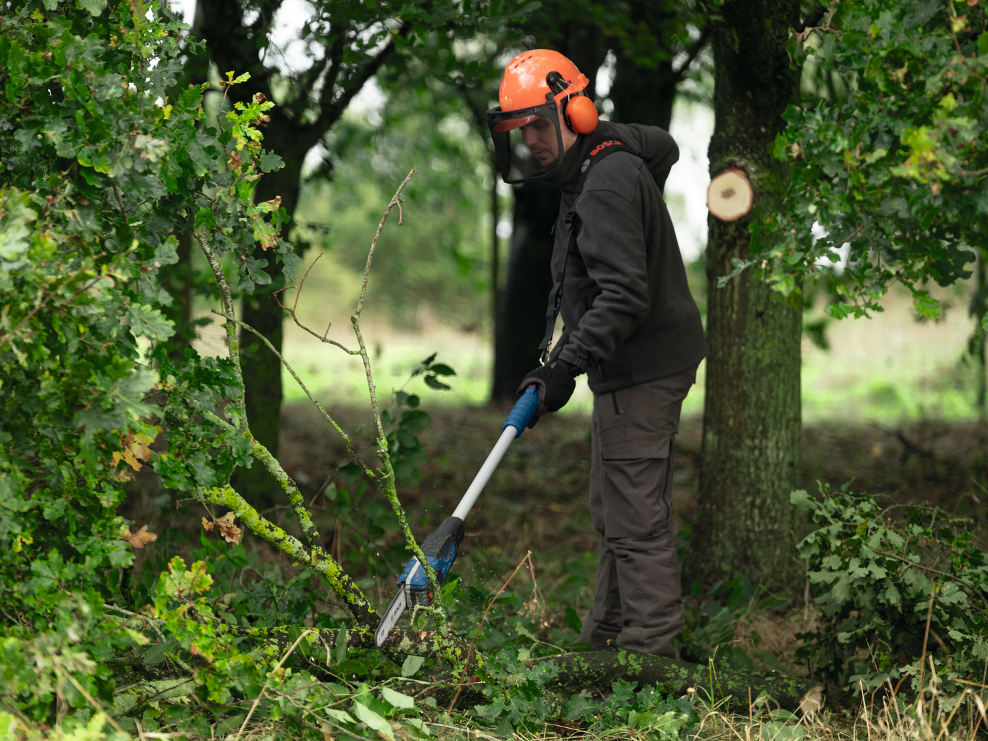 Akkuoksasaha Bosch GKE 18V-25 T teleskooppi Solo