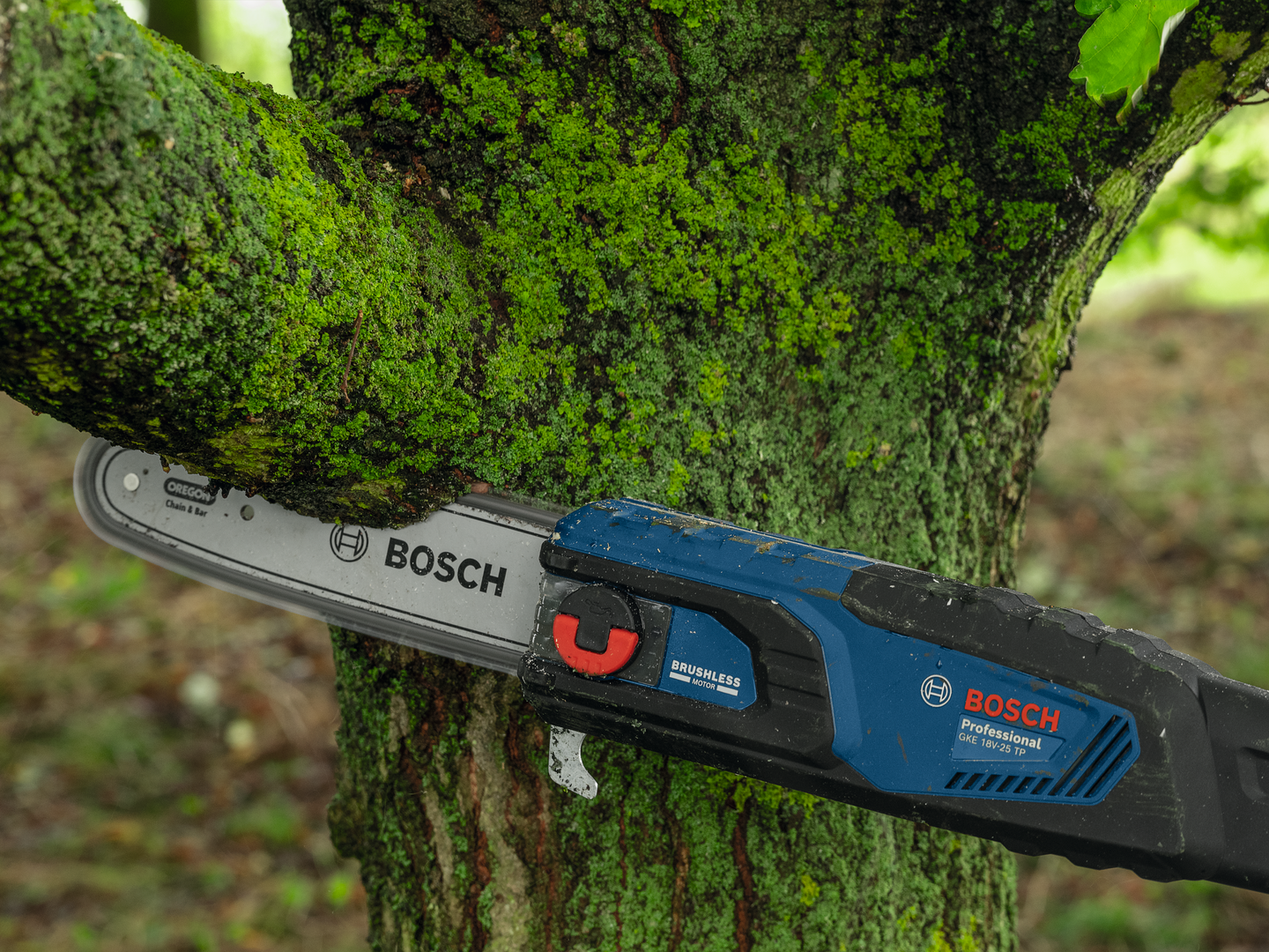 Akkuoksasaha Bosch GKE 18V-25 T teleskooppi Solo