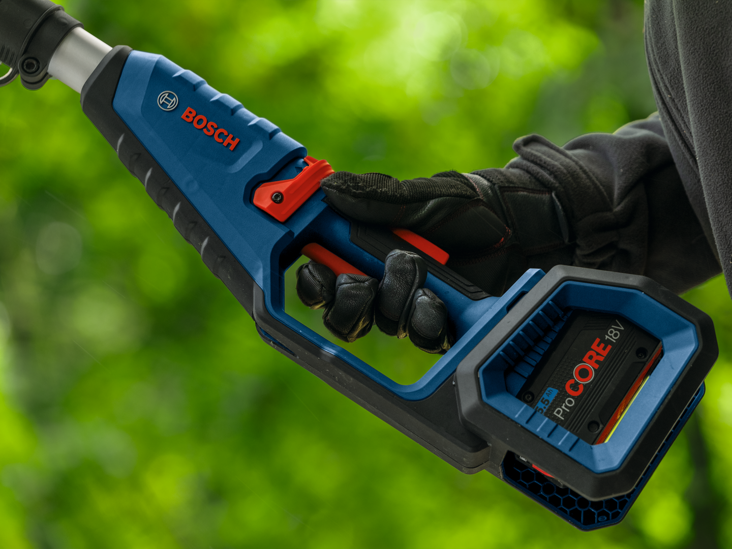 Akkuoksasaha Bosch GKE 18V-25 T teleskooppi Solo