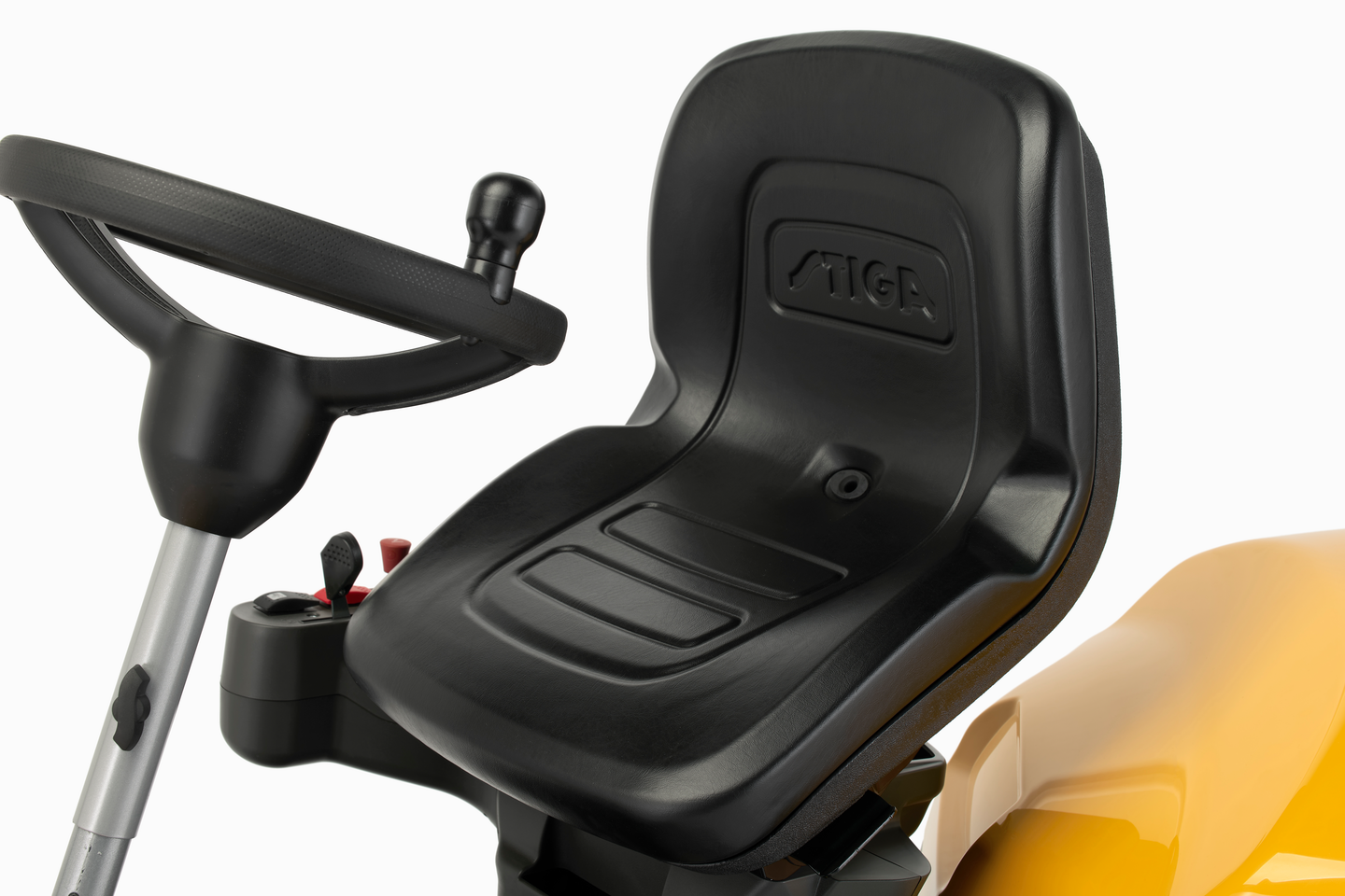 Etuleikkuri Stiga Park 500 W ilman leikkuulaitetta