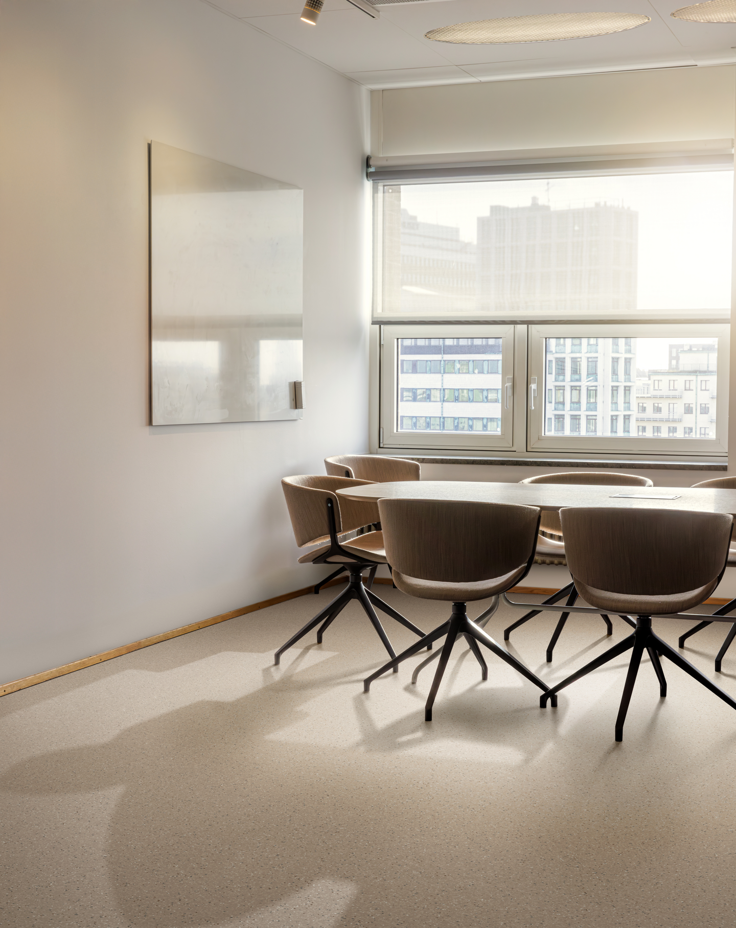 Julkisten  tilojen matto Kährs Infinity 542202 Dusty Blue