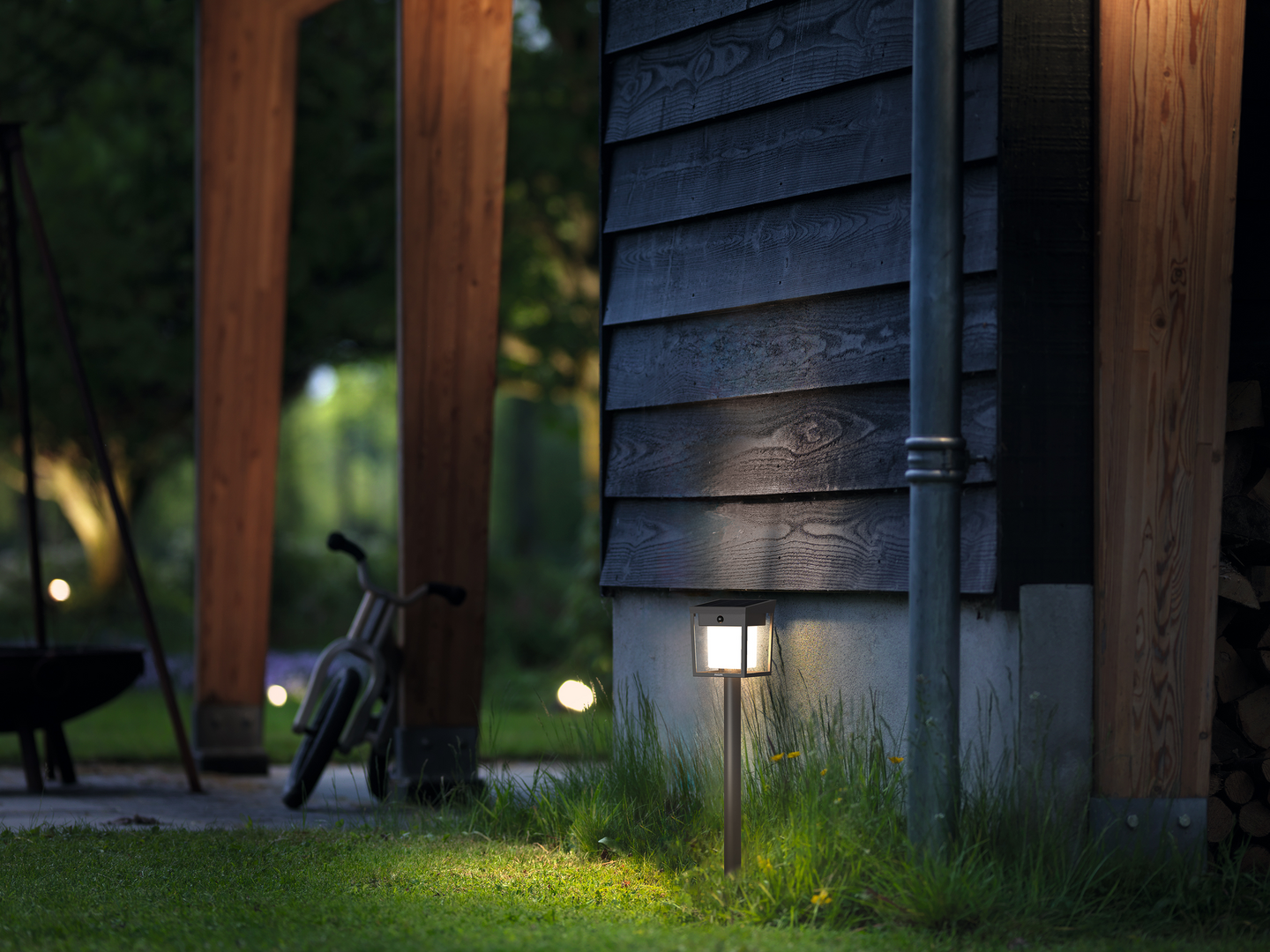 Aurinkokennovalaisin Philips Blaise UE 1,5W 3000K 250lm antrasiitti