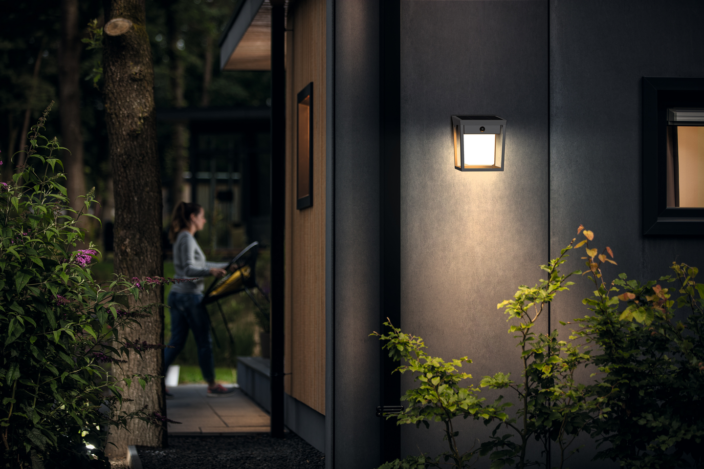 Aurinkokennovalaisin Philips Blaise UE 1,5W 3000K 250lm antrasiitti