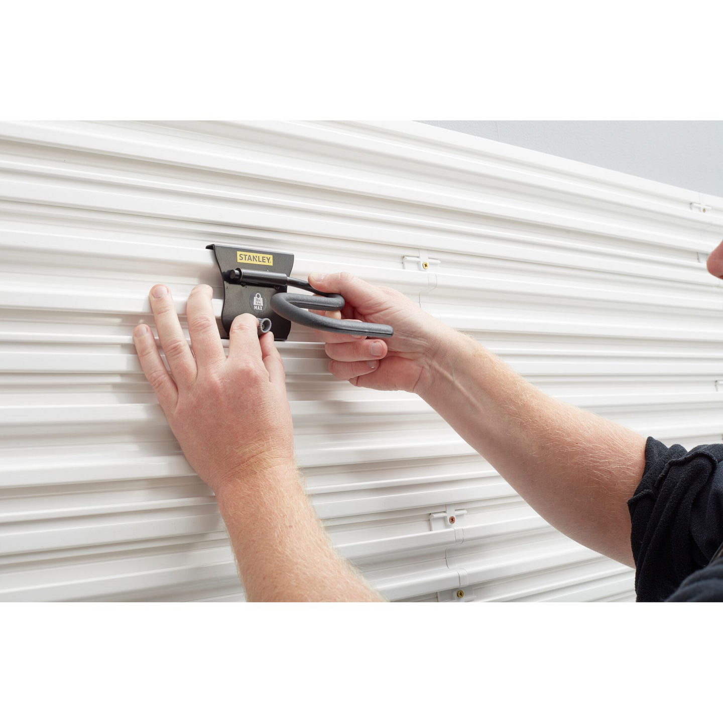 S-koukku Stanley Trackwall